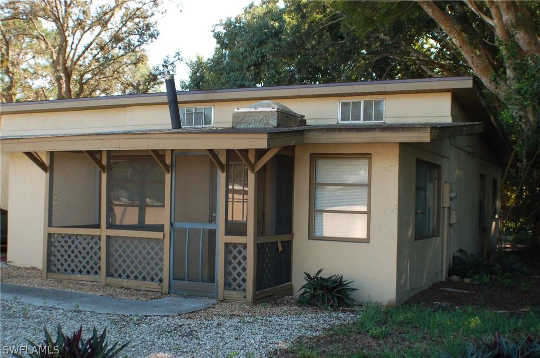 9020 Carolina St., Bonita Springs, FL 34135