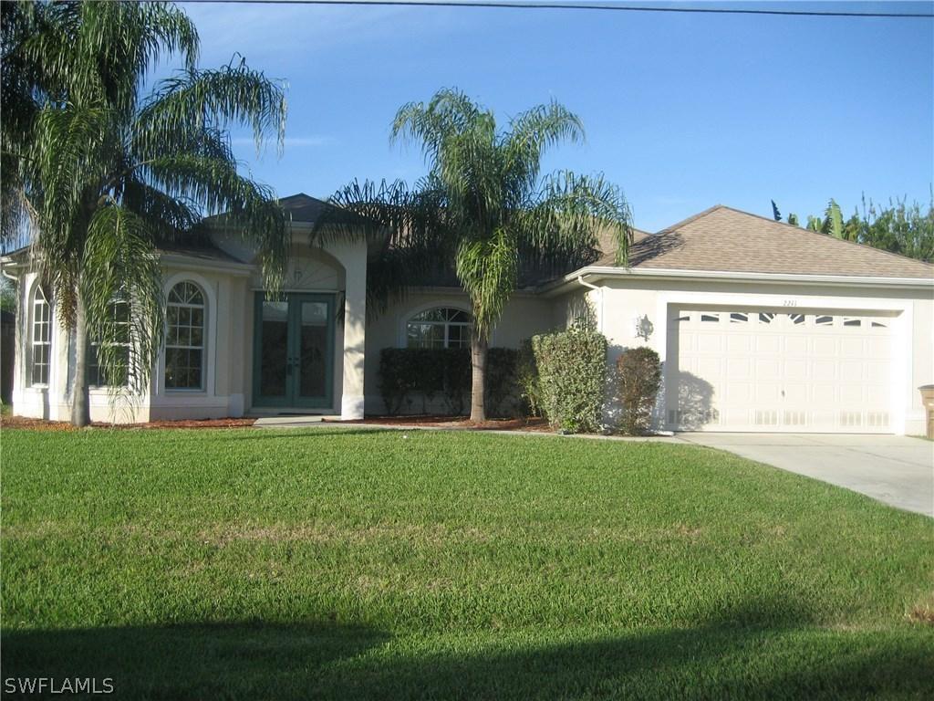 2211 SE 15th St., Cape Coral, FL 33990