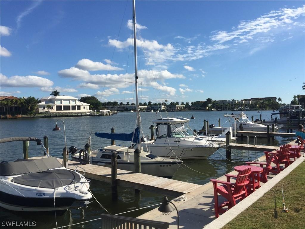 3200 Gulf Shore Blvd. #102, Naples, FL 34103