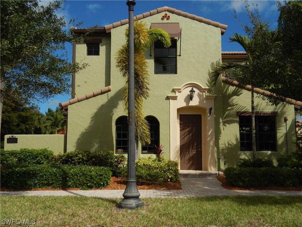 9081 Capistrano St. #52-1, Naples, FL 34113