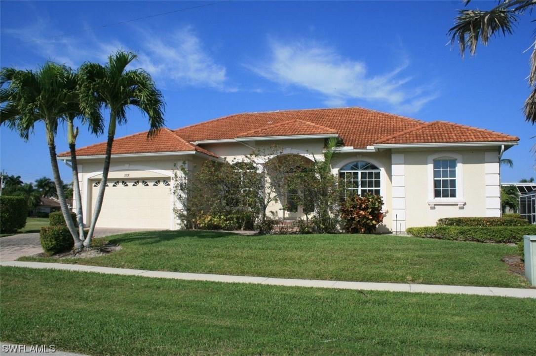 1108 Bond Ct., Marco Island, FL 34145