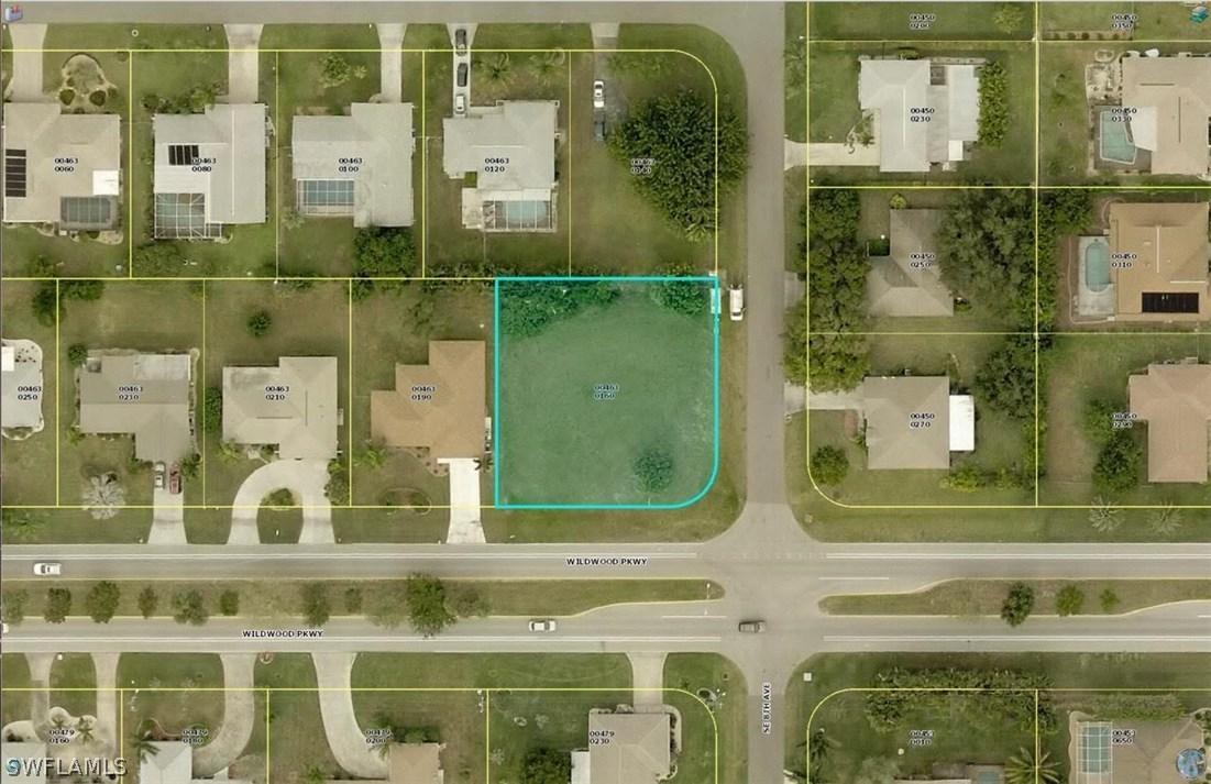 713 Wildwood Pkwy., Cape Coral, FL 33904