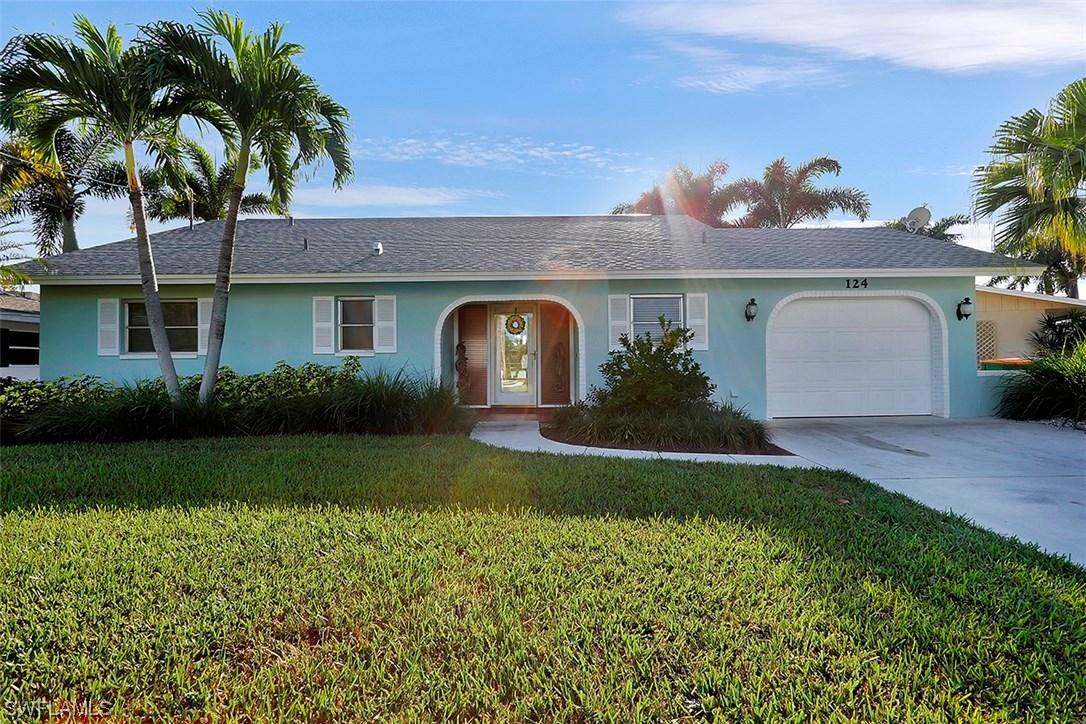 124 Hilo St., Naples, FL 34113