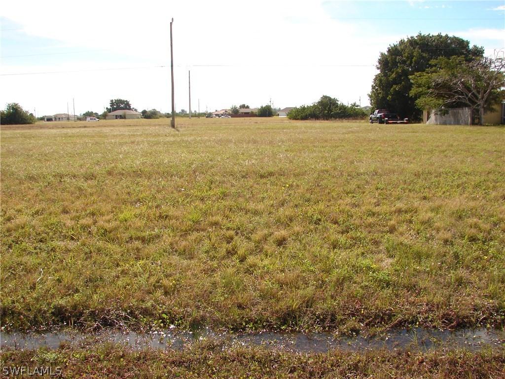 1436 NW 1st St., Cape Coral, FL 33993