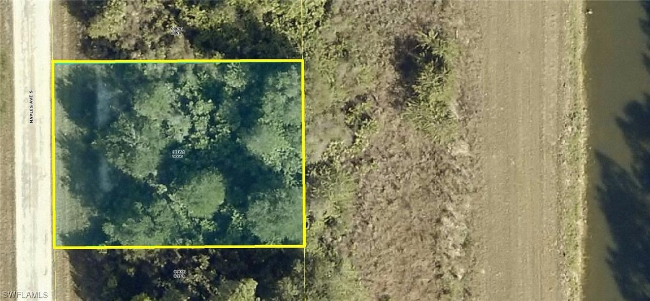 235 Naples Ave., Lehigh Acres, FL 33974