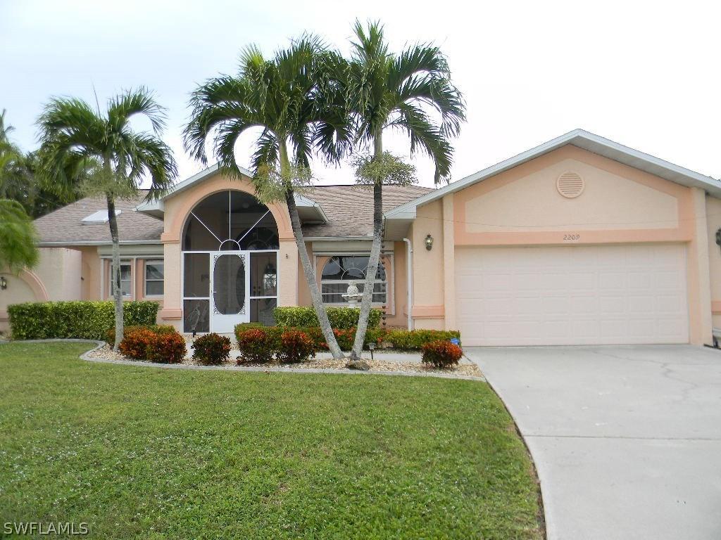 2209 SW 40th St., Cape Coral, FL 33914