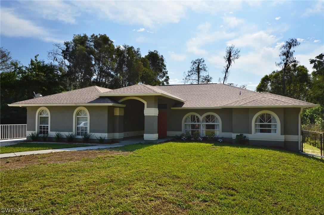 5662 Napa Woods Way, Naples, FL 34116