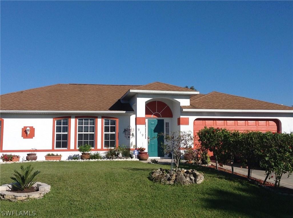 919 SE 5th Ct., Cape Coral, FL 33990