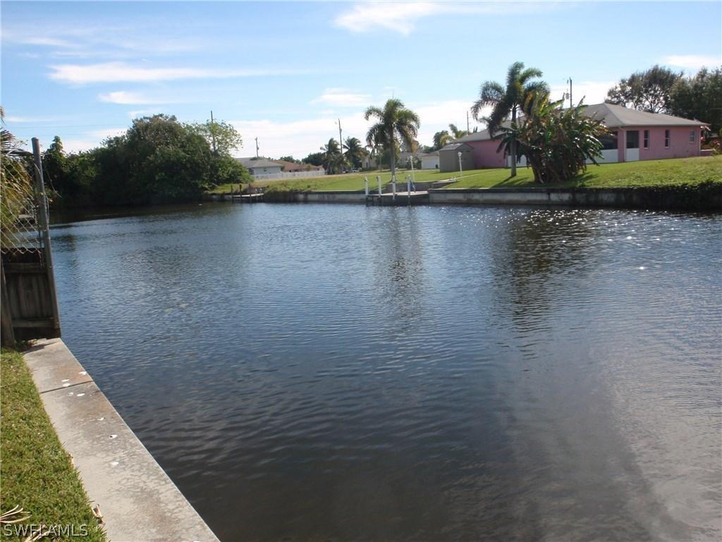 2304 NE 6th St., Cape Coral, FL 33909