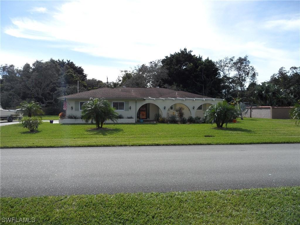 9120 Carolina St., Bonita Springs, FL 34135
