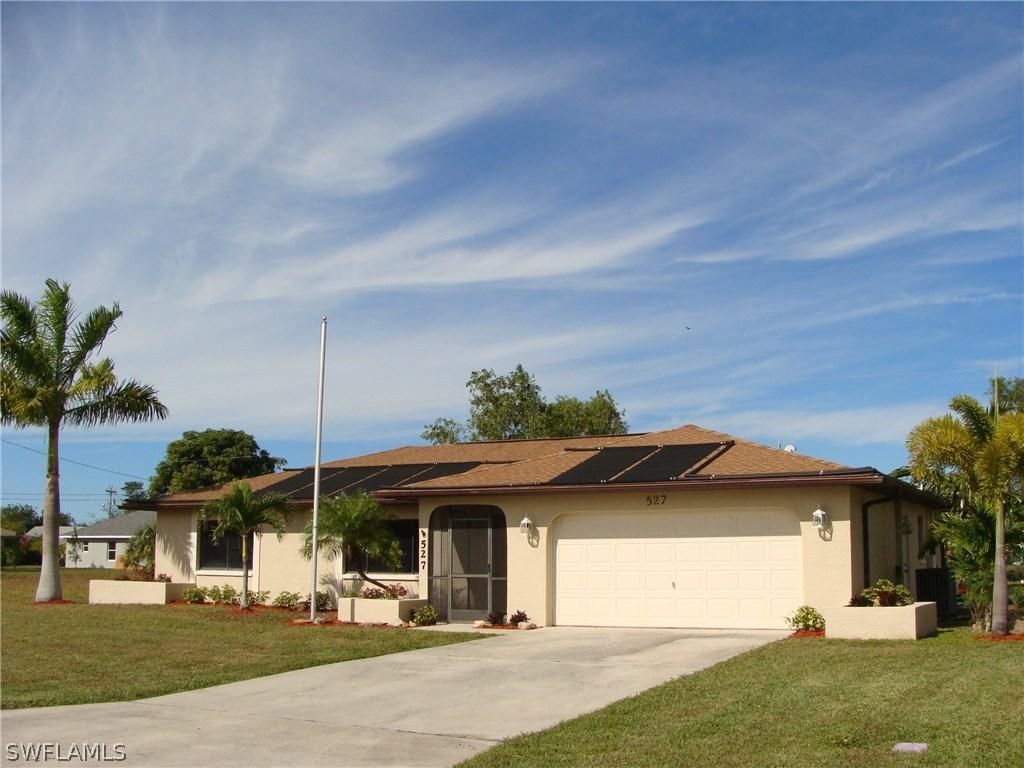 527 SE 25th Ter., Cape Coral, FL 33904