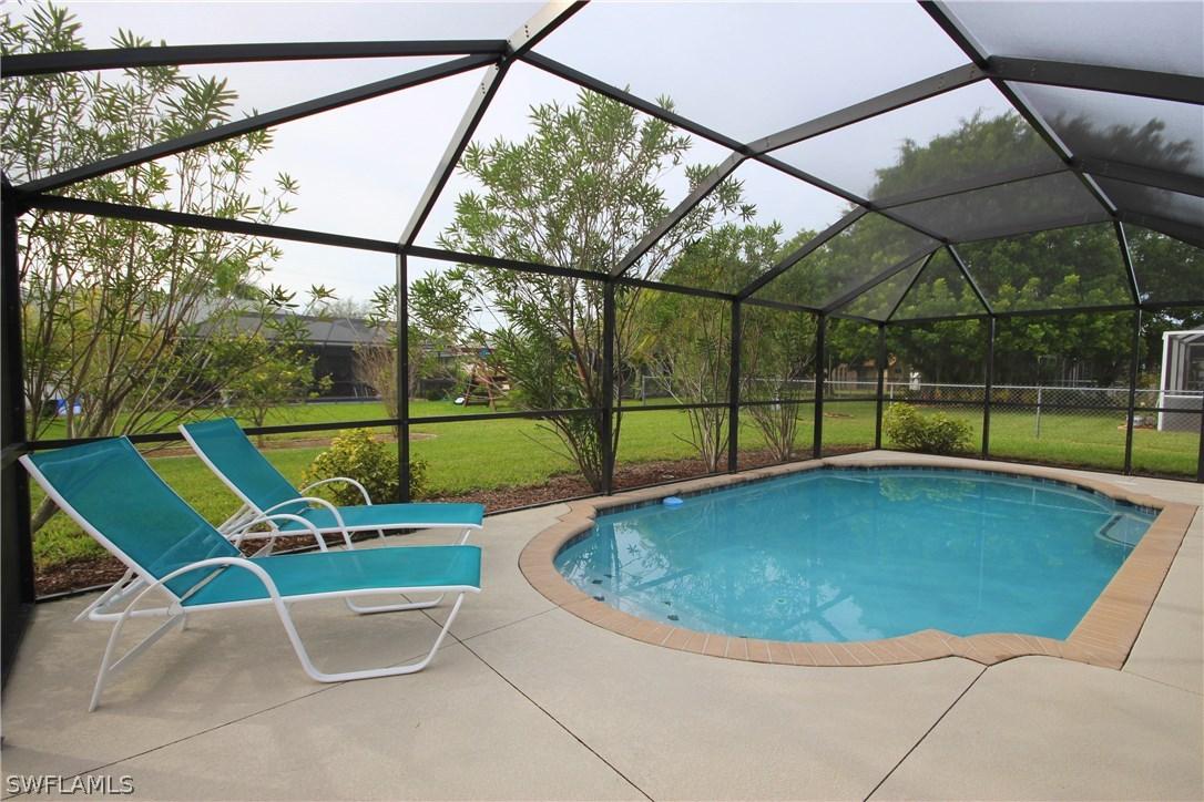 1222 SE 23rd Ter., Cape Coral, FL 33990