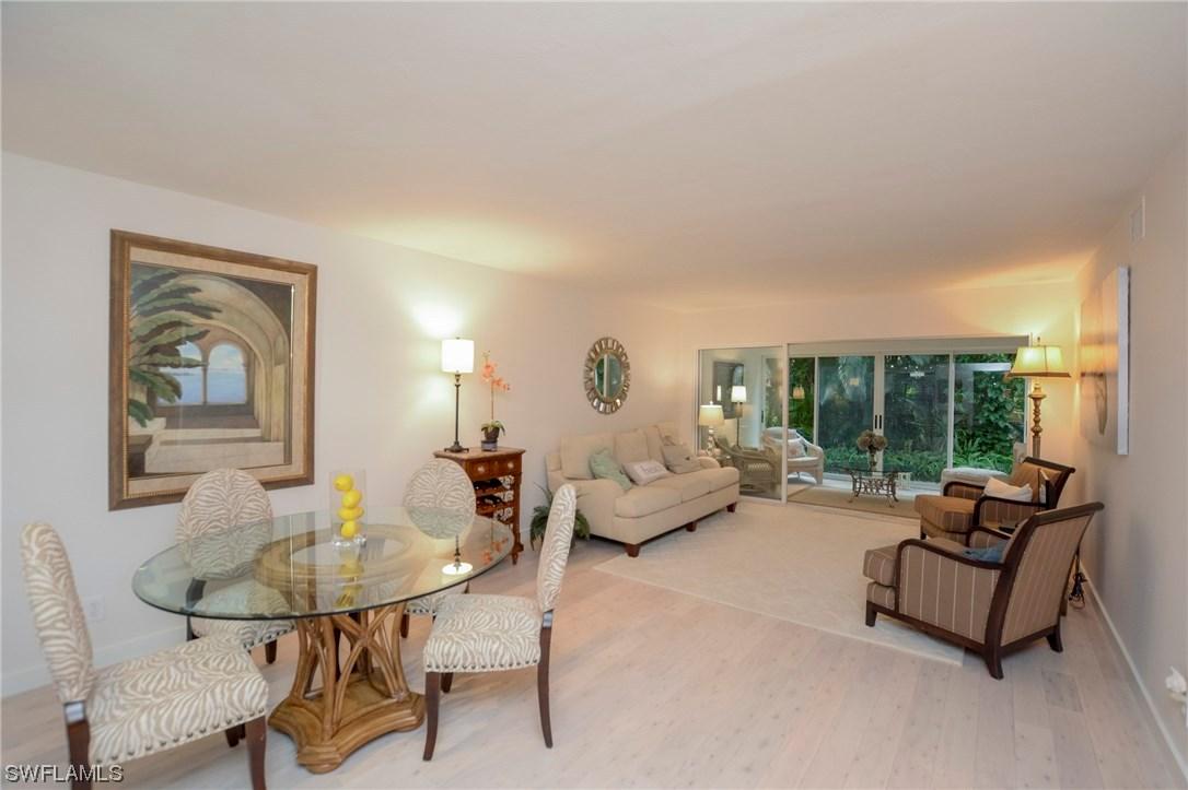 280 2nd Ave. #105, Naples, FL 34102