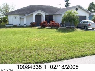 628 SE 29th Ter., Cape Coral, FL 33904