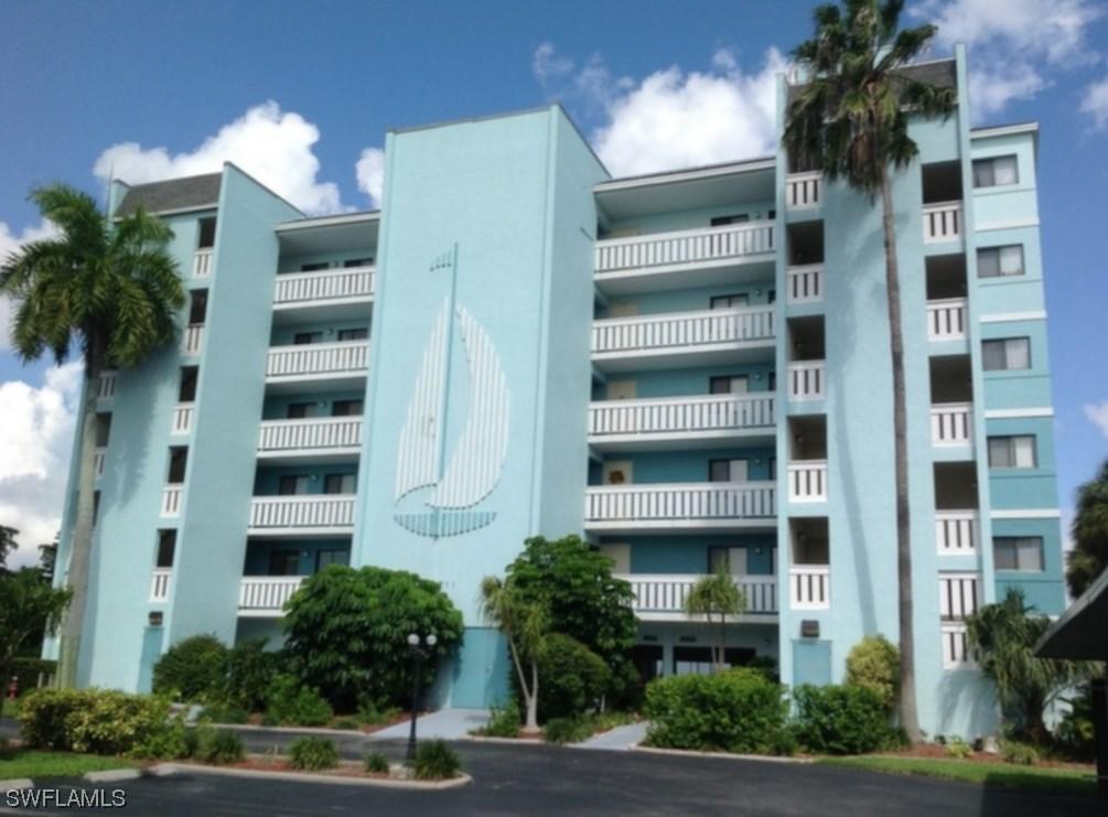 2711 First St. #302, Fort Myers, FL 33916