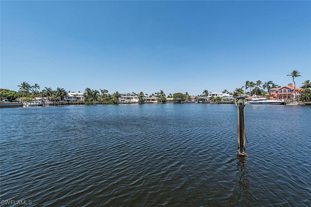 251 Aqua Ct., Naples, FL 34102