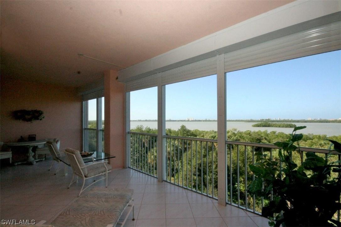 133 Vintage Bay Dr. #23, Marco Island, FL 34145