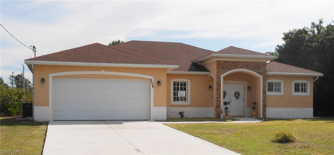 2808 Beth Ave., Lehigh Acres, FL 33971
