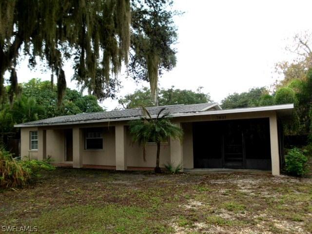 7831 Lobean Ln., Bokeelia, FL 33922