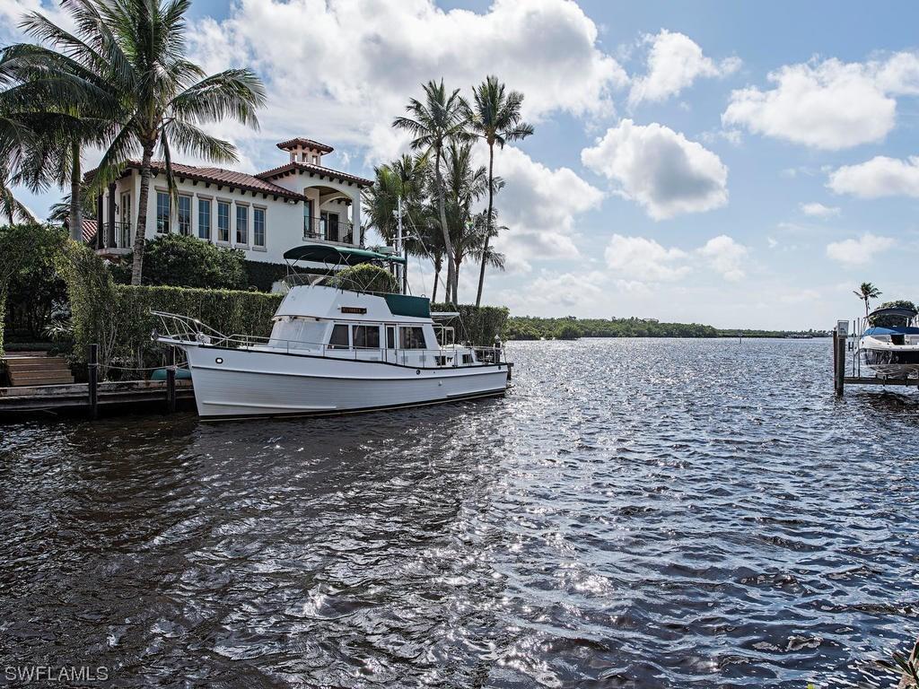 2183 Snook Dr., Naples, FL 34102