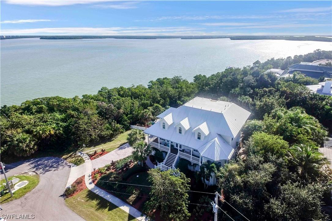 1811 Dade Ct., Marco Island, FL 34145