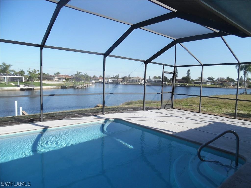 1609 SE 10th Ave., Cape Coral, FL 33990