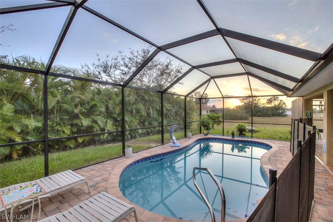 1916 NW 17th St., Cape Coral, FL 33993