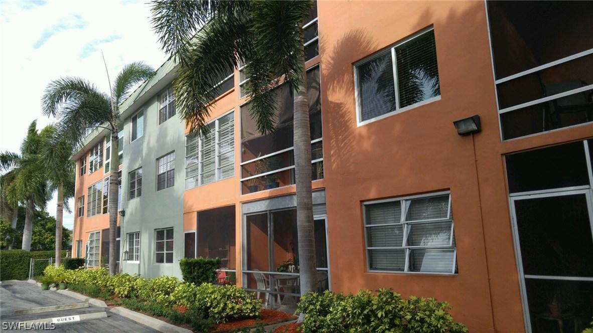 72 7th St. #306, Naples, FL 34102