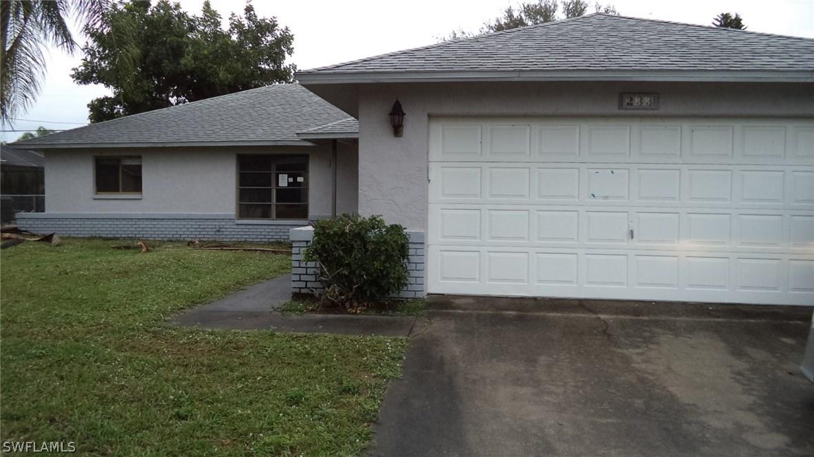 233 SW 34th Ter., Cape Coral, FL 33914