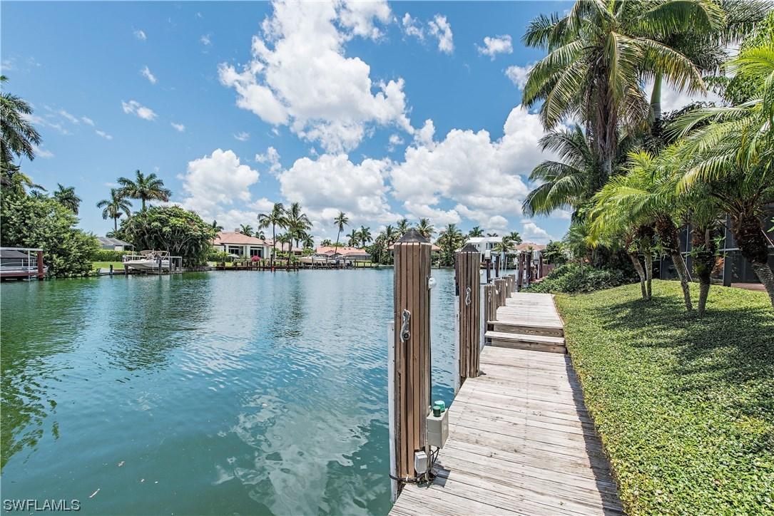 2170 Sheepshead Dr., Naples, FL 34102