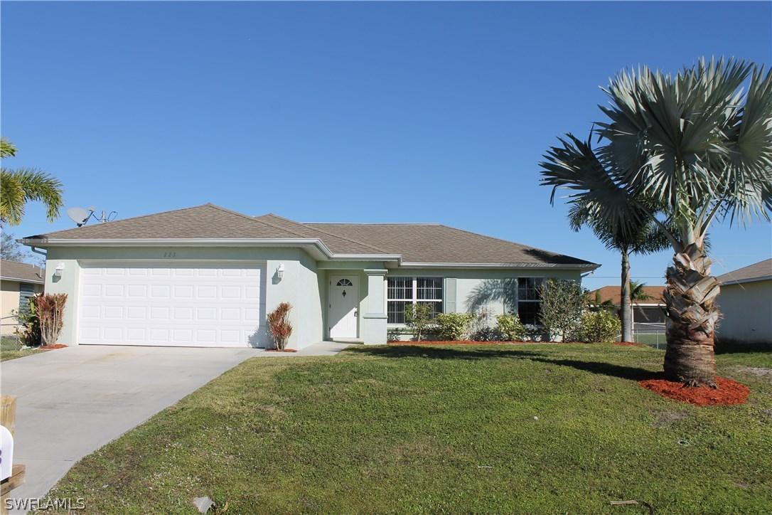 223 NW 25th Pl., Cape Coral, FL 33993