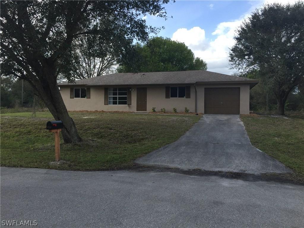 6013 Langdon Ave., Fort Myers, FL 33905