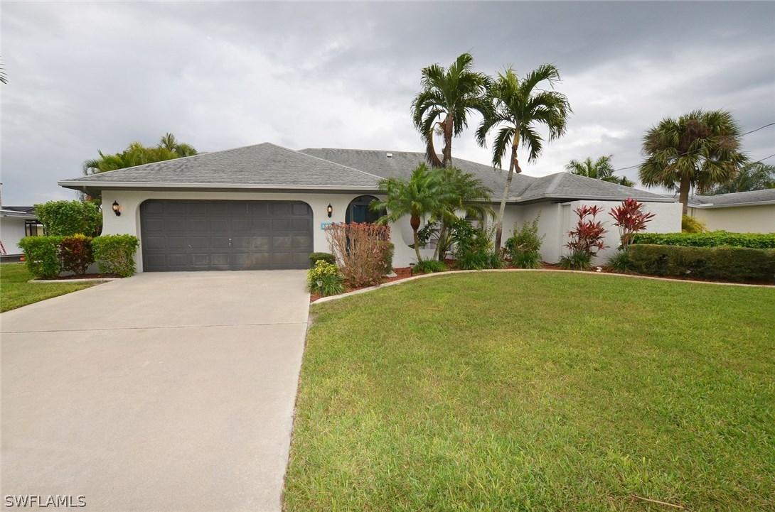 5309 SW 11th Pl., Cape Coral, FL 33914