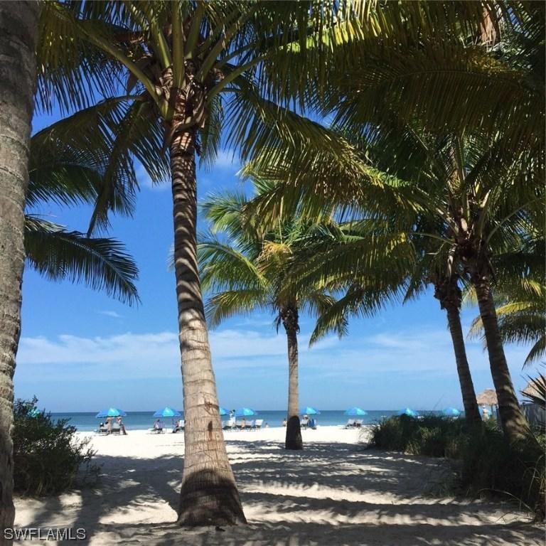 1065 Gulf Shore Blvd. #415, Naples, FL 34102