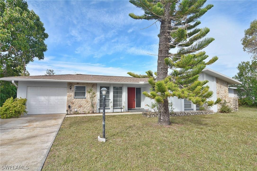 1709 SE 26th Ter., Cape Coral, FL 33904