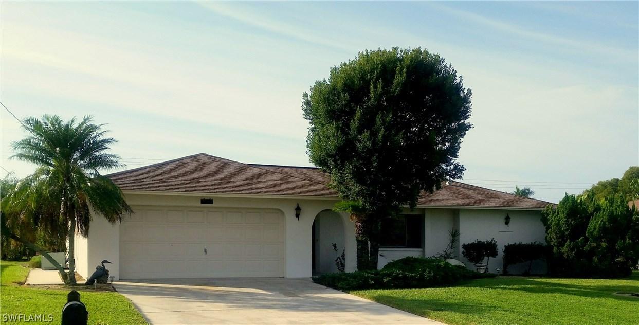 920 SW 54th Ln., Cape Coral, FL 33914
