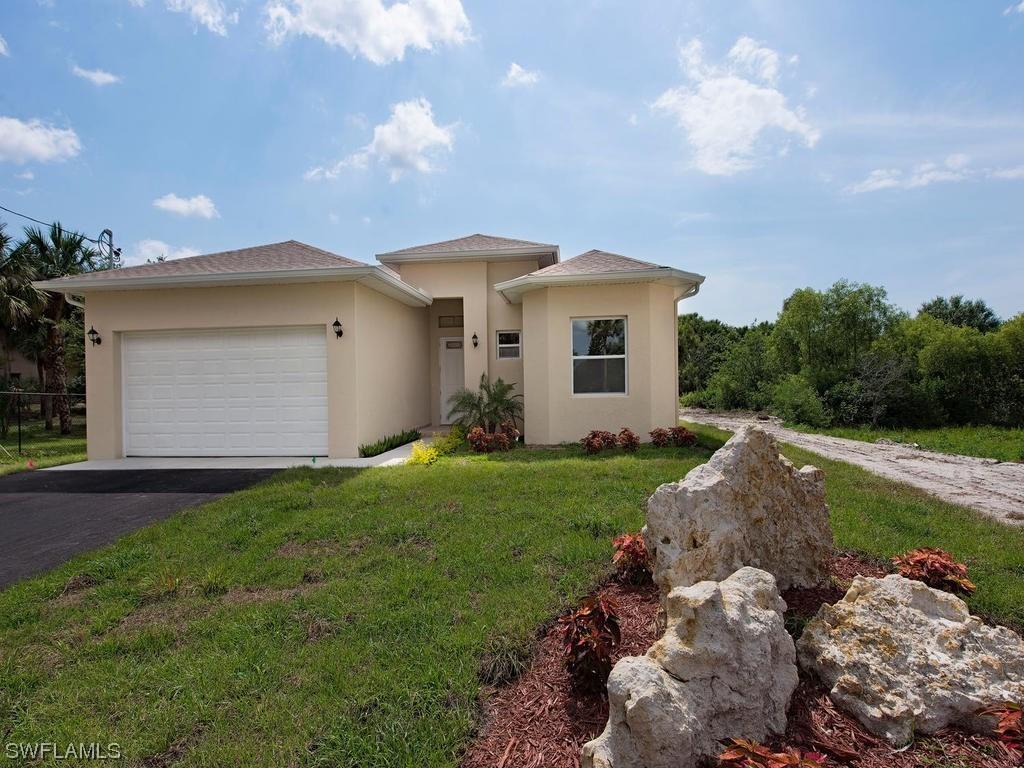 757 12th St., Naples, FL 34120