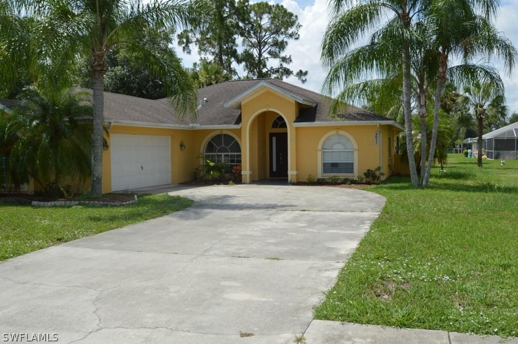 2611 7th St., Lehigh Acres, FL 33971