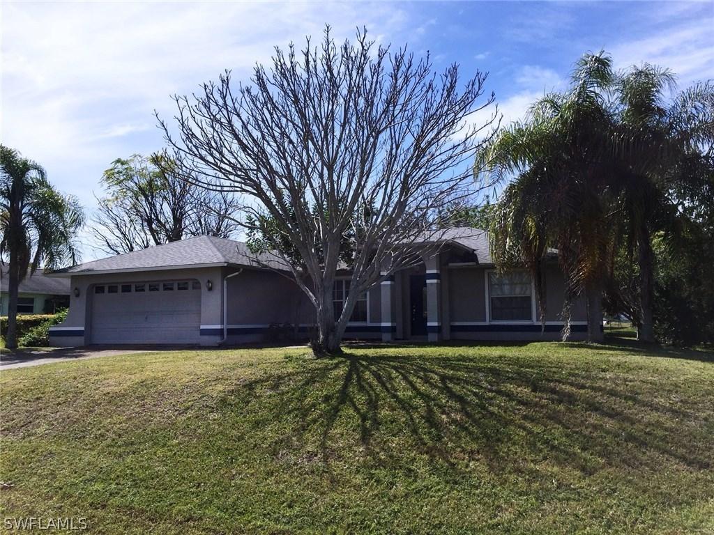 228 NE 7th Pl., Cape Coral, FL 33909