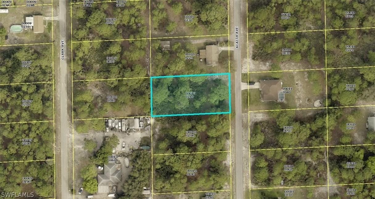 1617 Acacia Ave., Lehigh Acres, FL 33972