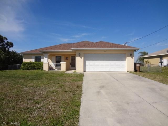 2211 NW 14th Ter., Cape Coral, FL 33993