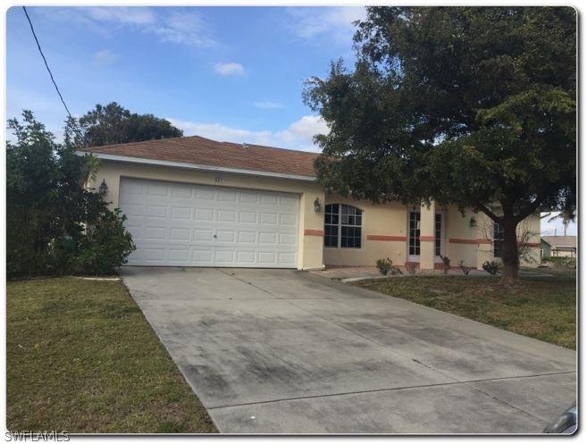 821 NE 11th St., Cape Coral, FL 33909