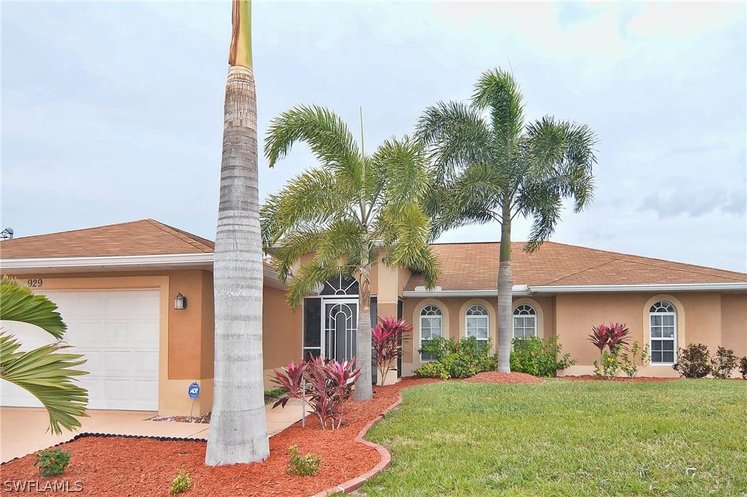 929 NW 8th Ter., Cape Coral, FL 33993