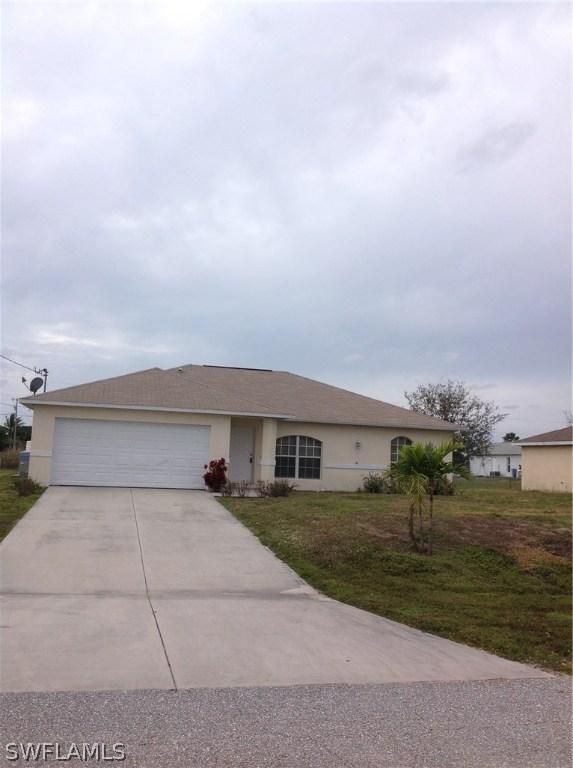 424 NW 1st Pl., Cape Coral, FL 33993