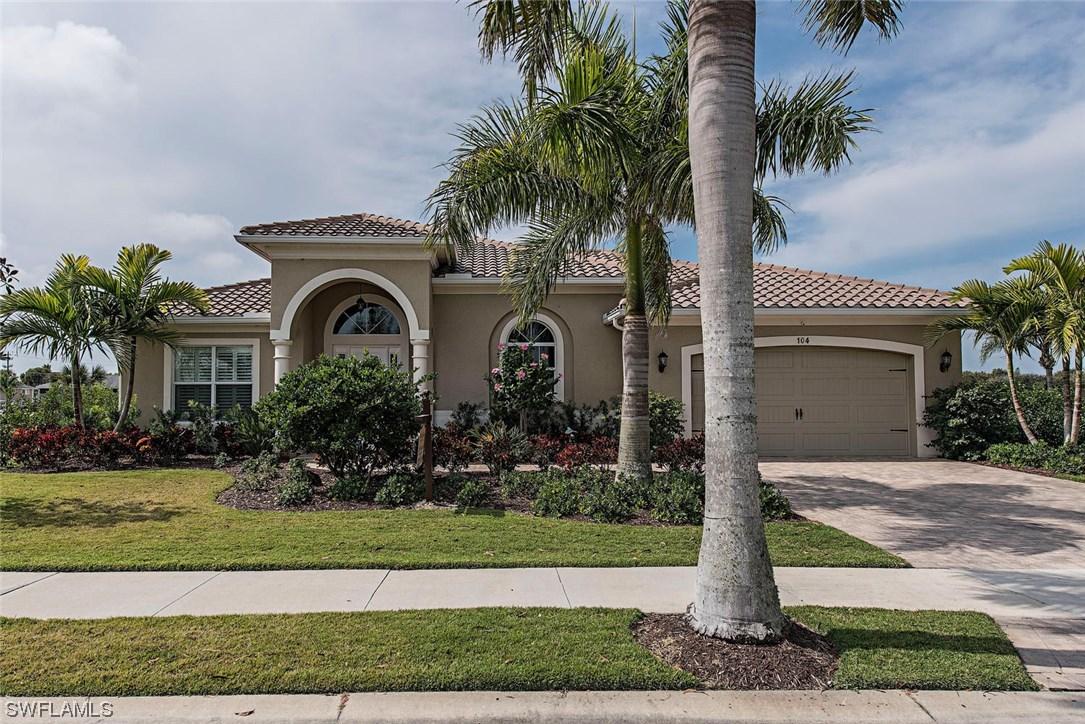 104 Forest Hills Blvd., Naples, FL 34113