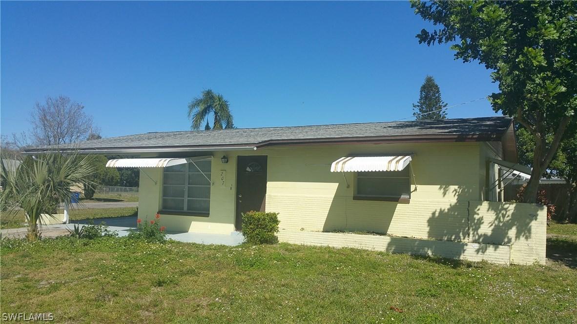 207 Jasmine Rd., Lehigh Acres, FL 33936