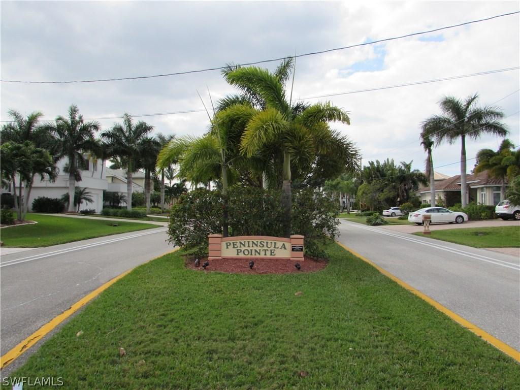 5423 SW 28th Pl., Cape Coral, FL 33914