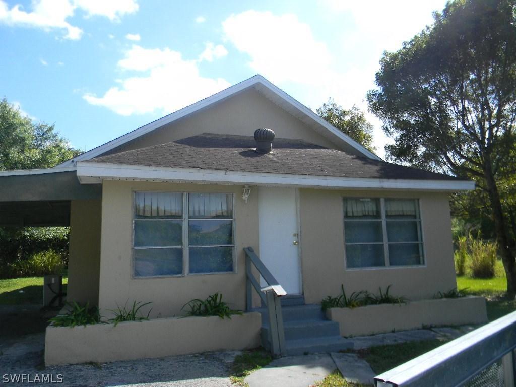 555 Nuna Ave., Fort Myers, FL 33905