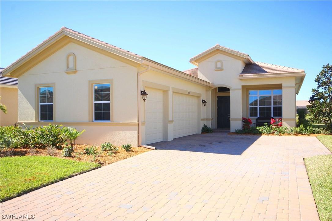 12812 Fairway Cove Ct., Fort Myers, FL 33905