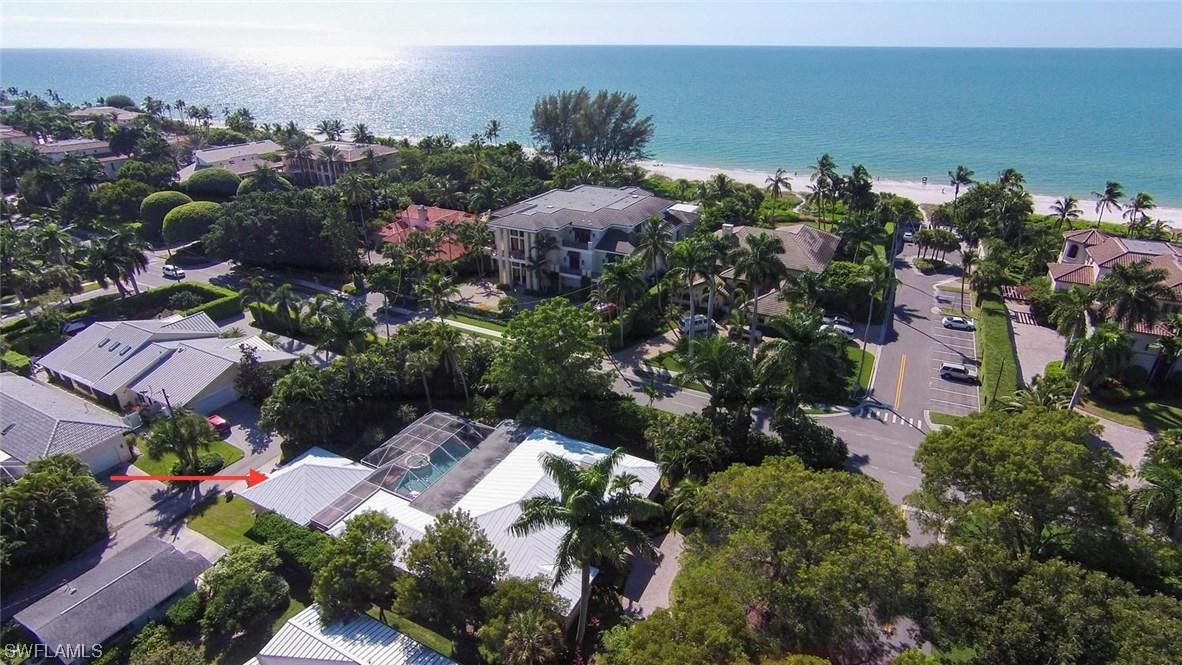 112 1st Ave., Naples, FL 34102